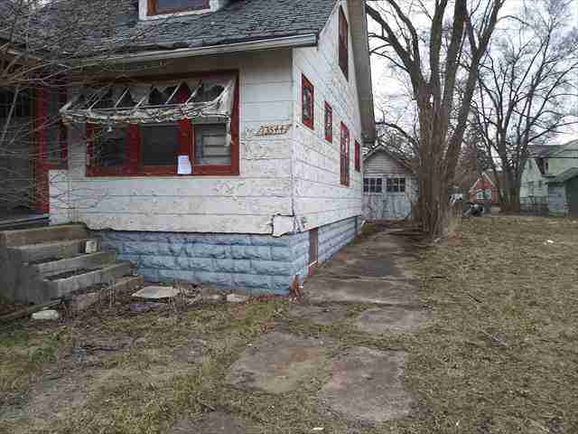 334478588 - Copy.jpg